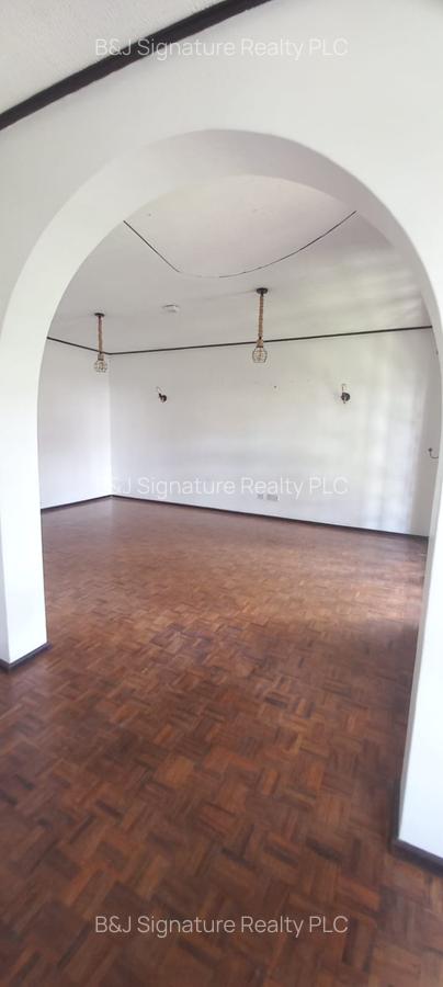 4 Bed Townhouse with En Suite in Kileleshwa - 5