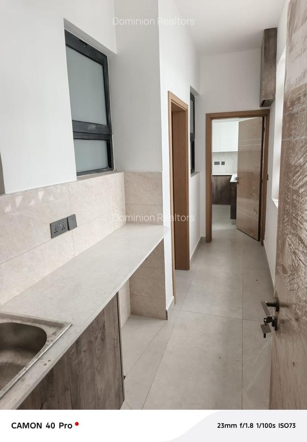 3 Bed Apartment with En Suite in Westlands Area - 19