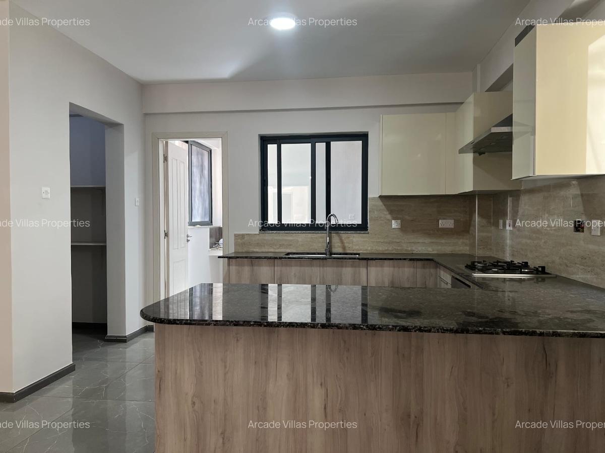 2 Bed Apartment with En Suite in Kileleshwa - 6