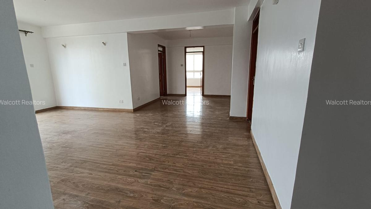 4 Bed Apartment with En Suite in Kilimani - 1