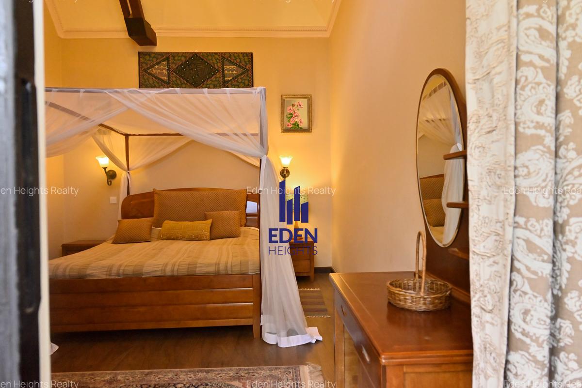 2 Bed House with Garden in Garden Estate - 8