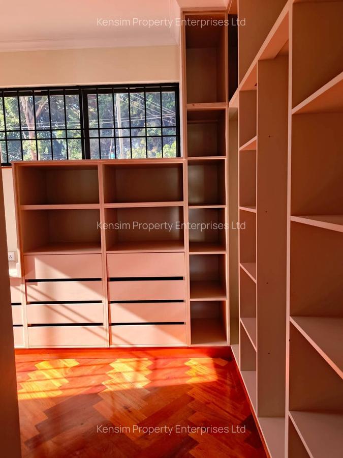 5 Bed Townhouse with En Suite in Loresho - 3
