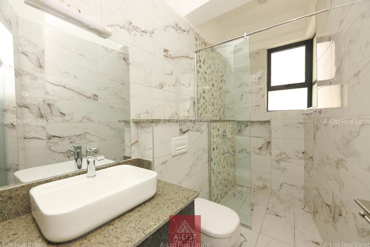 2 Bed Apartment with En Suite at Marcus Garvey Road - 14