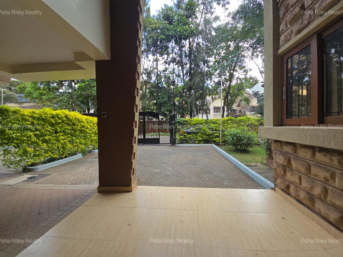 5 Bed Villa with En Suite at Chalbi Drive - 4
