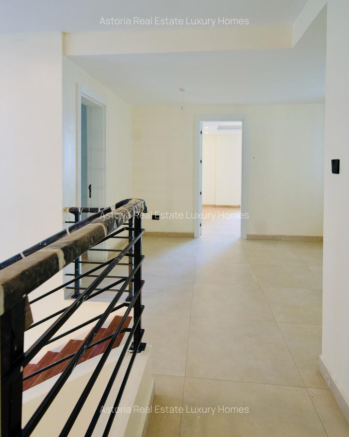 3 Bed Apartment with En Suite at 2026-429 3 Bed - 7