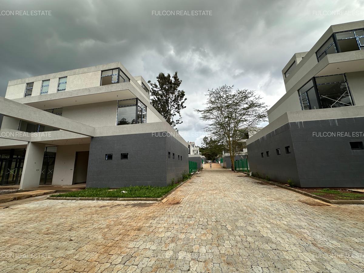 5 Bed Villa with En Suite in Karen - 2