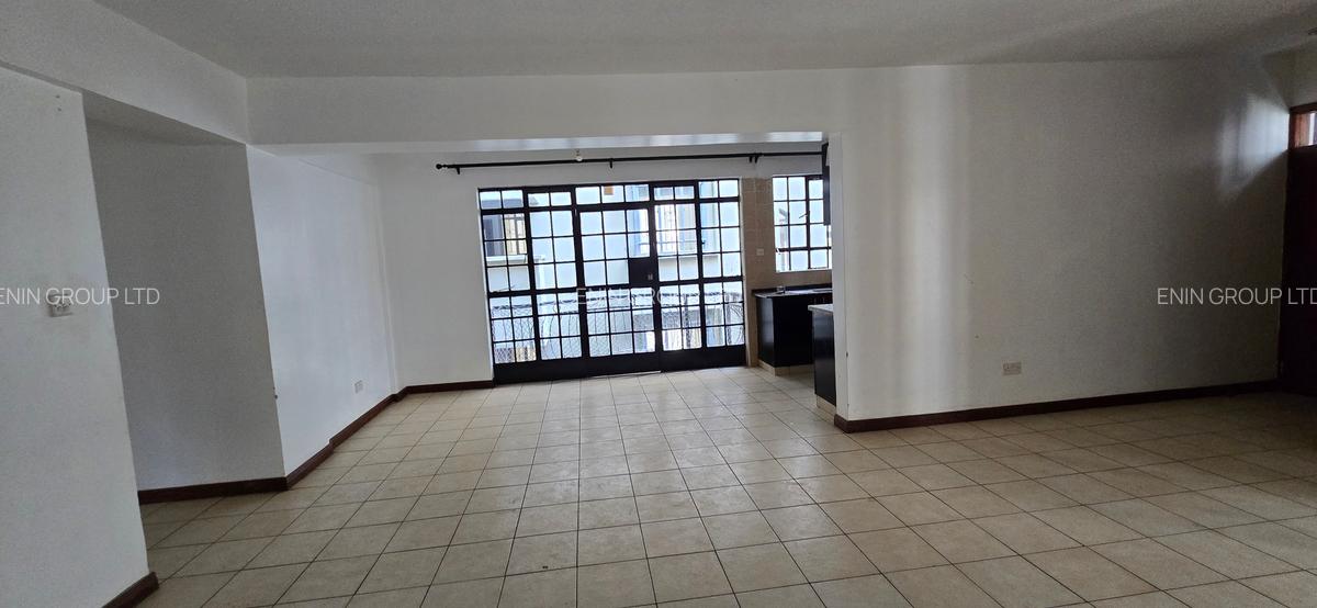 3 Bed Apartment with En Suite in Lavington - 10