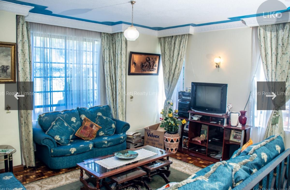 4 Bed Townhouse with En Suite in Lavington - 6