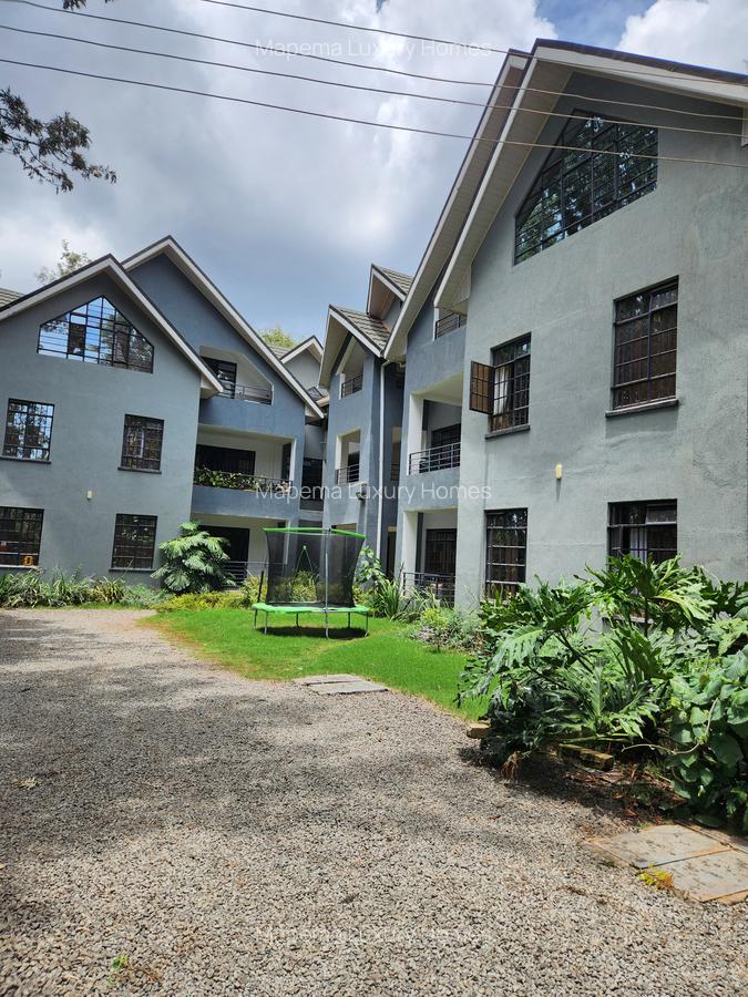 1 Bed Apartment with En Suite at Rhino Park - 1