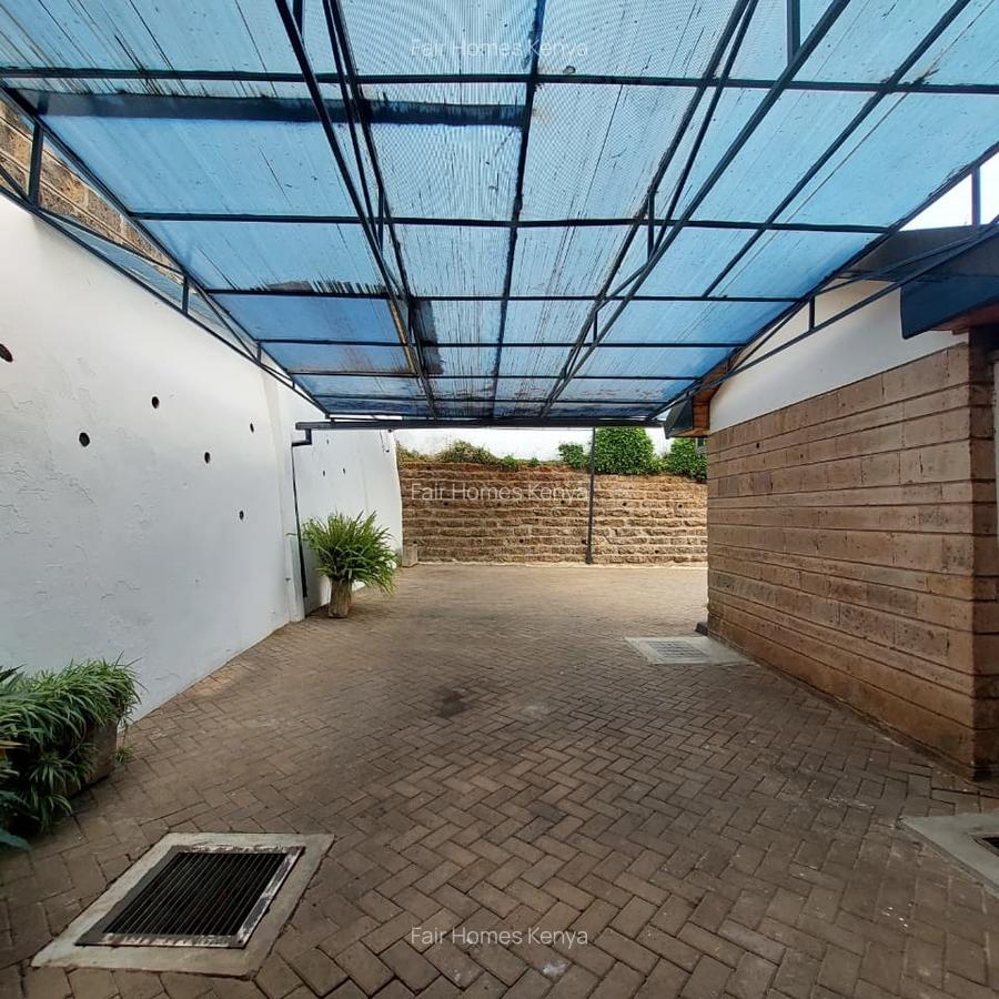 5 Bed Townhouse with En Suite at Convent Drive - 3