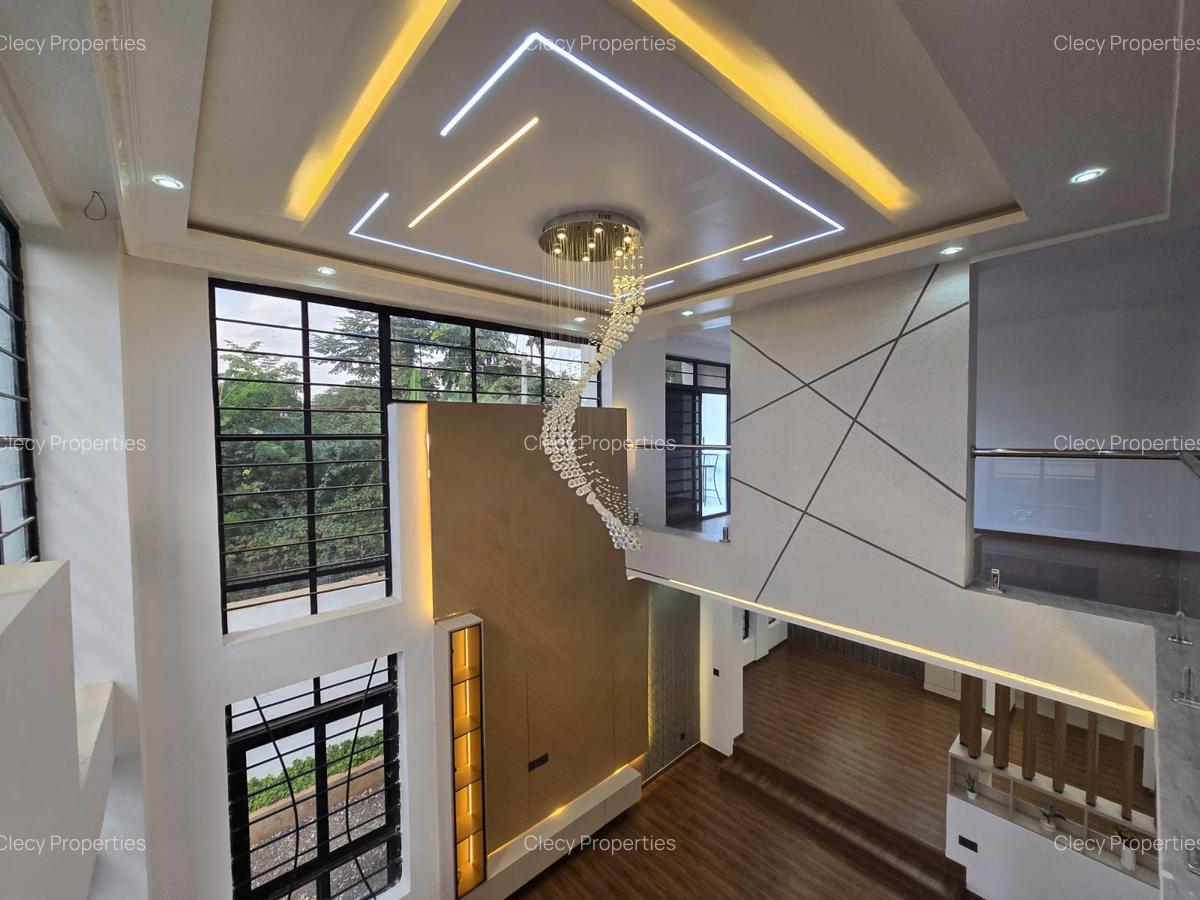 6 Bed House with En Suite at Ukombozi Estate - 11