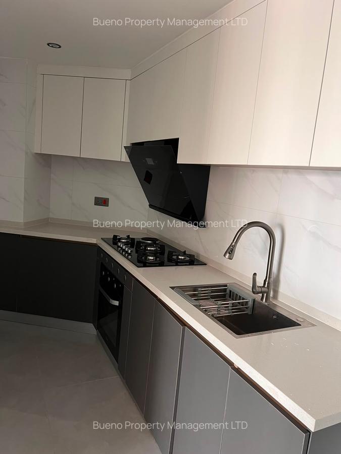 3 Bed Apartment with Gym in Kilimani - 3