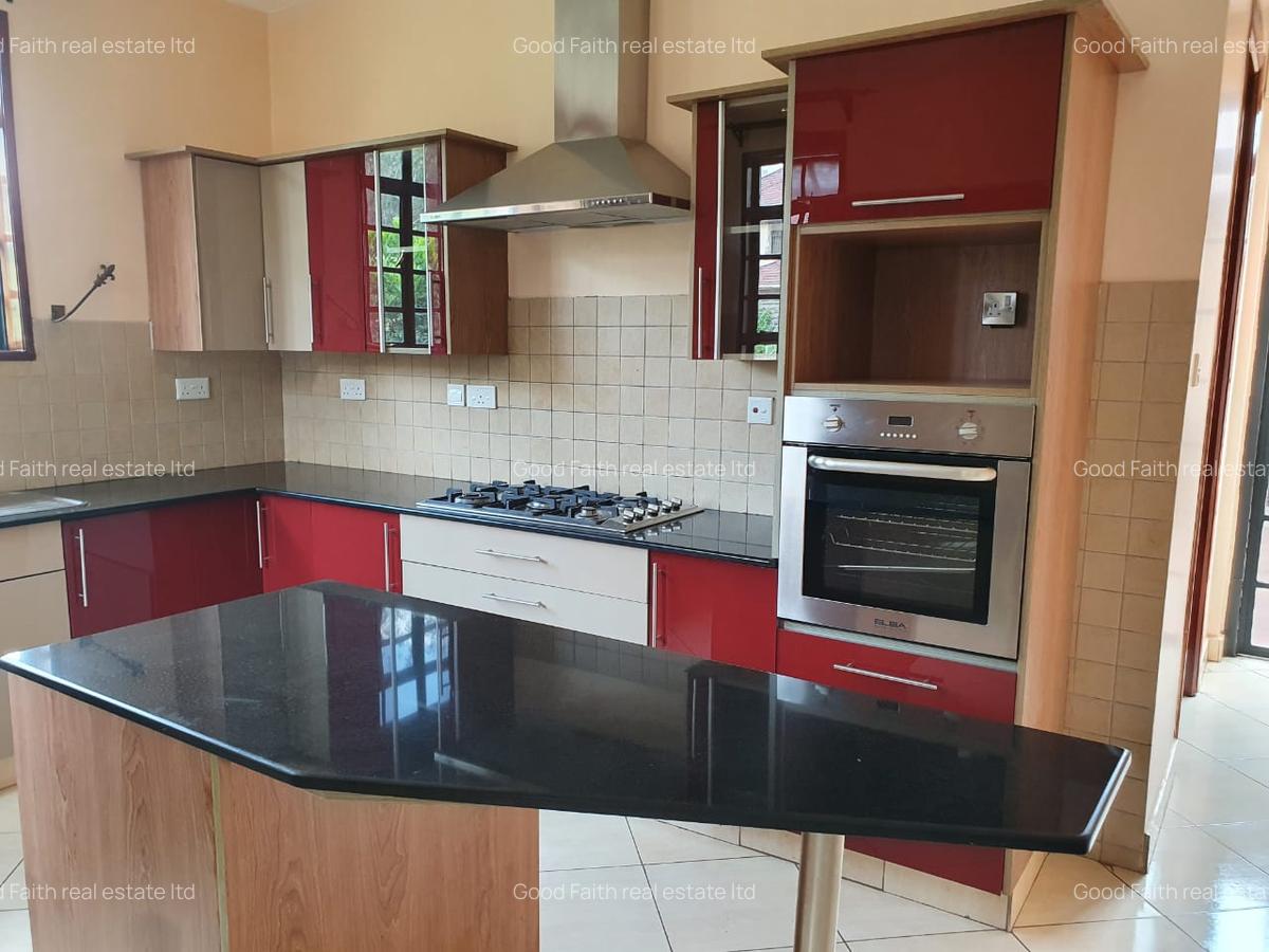 4 Bed House with En Suite in Karen - 4