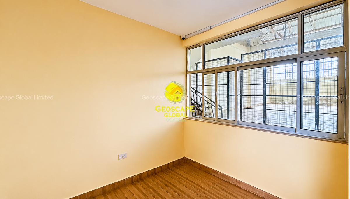 3,450 ft² Warehouse with Fibre Internet in Kikuyu Town - 2