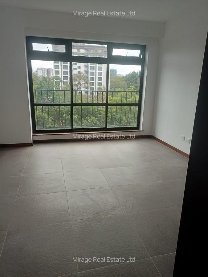2 Bed Apartment with En Suite in Riverside - 20
