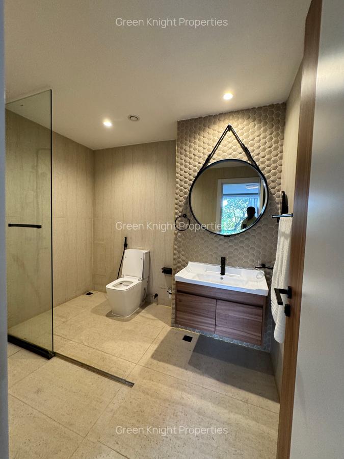 Serviced 2 Bed Apartment with En Suite in Westlands Area - 16