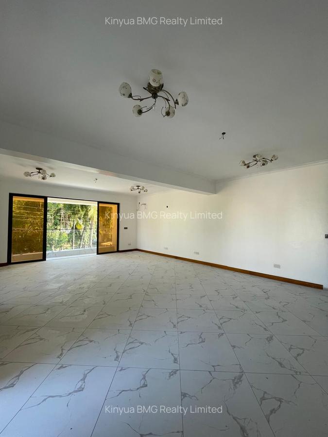 Serviced 3 Bed Apartment with En Suite in Nyali Area - 3