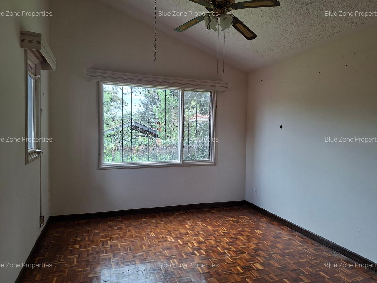 4 Bed Townhouse with En Suite in Muthaiga - 13