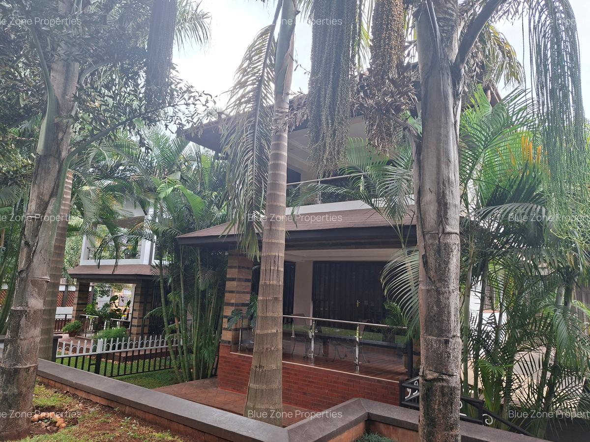 Serviced 2 Bed Apartment with En Suite at Runda - 2