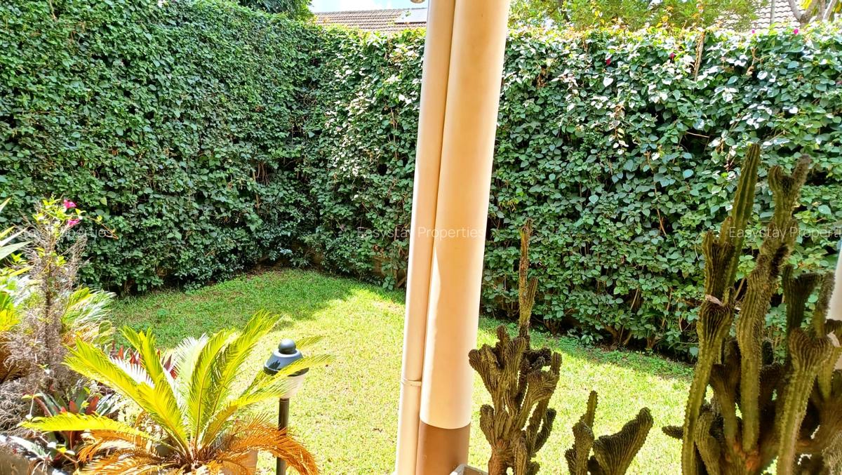 5 Bed Villa with En Suite in Lavington - 16