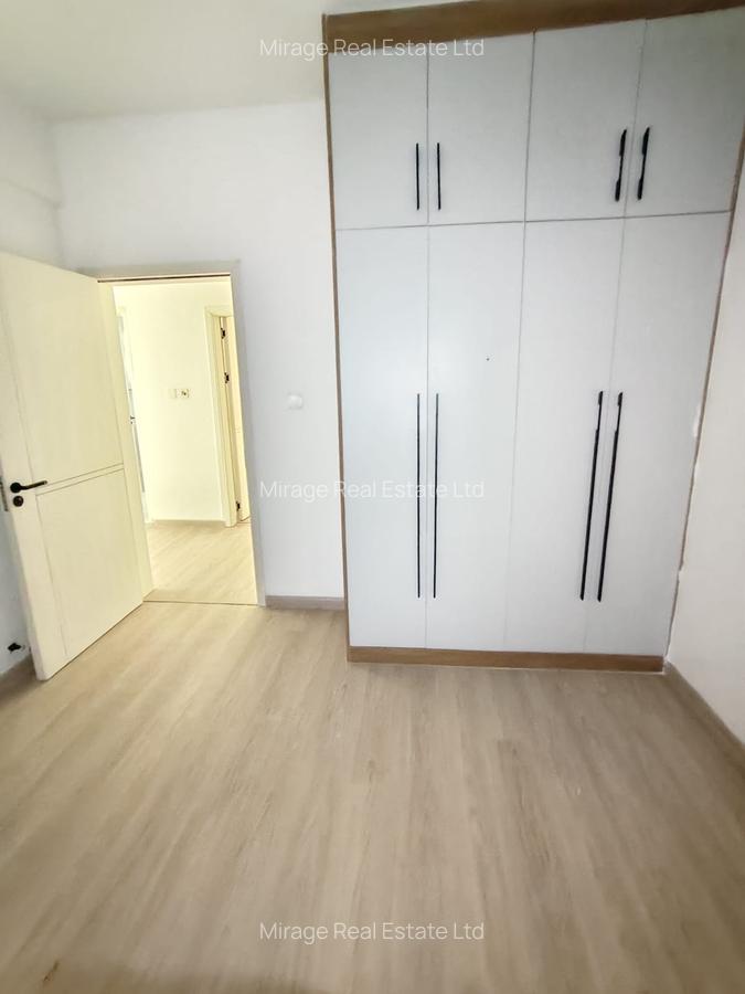 3 Bed Apartment with Borehole in Parklands - 7