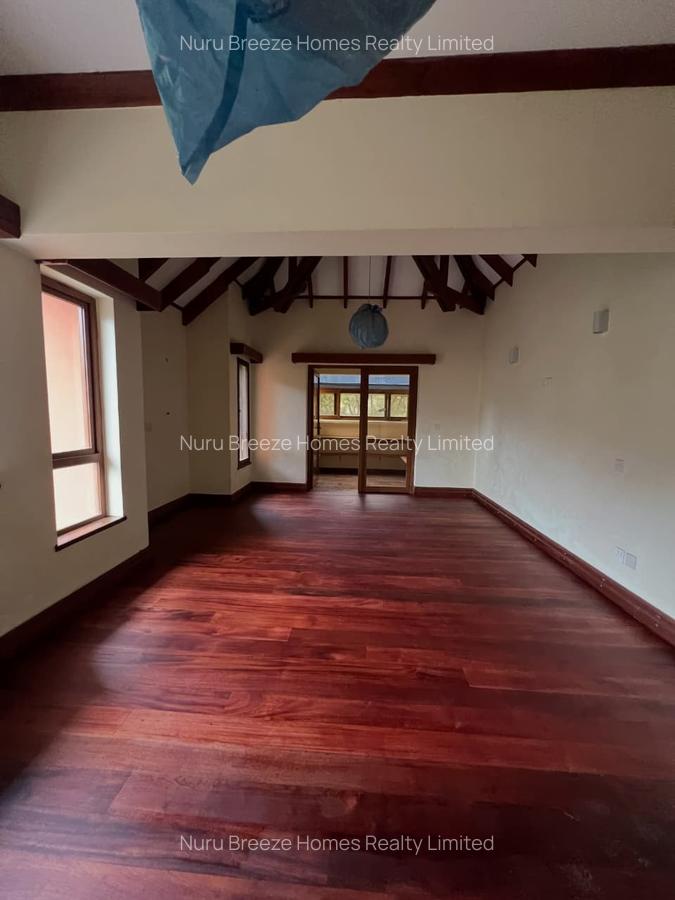 3 Bed Villa with En Suite in Kitisuru - 7