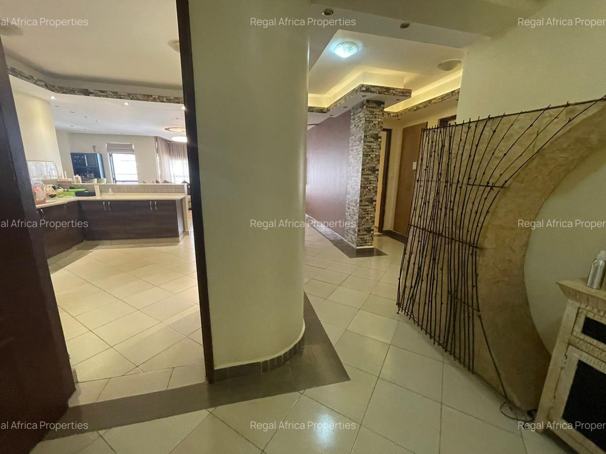 3 Bed Apartment with En Suite at Mpaka Road - 4