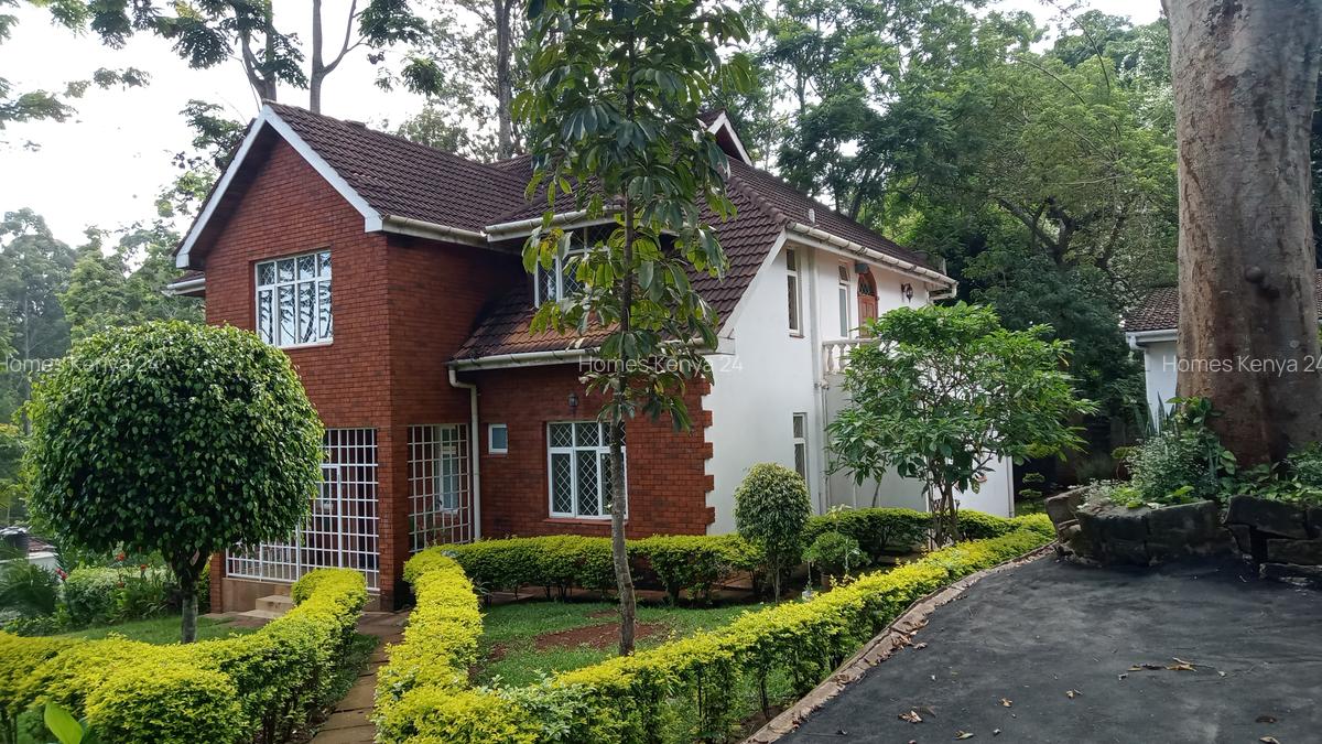 5 Bed House in Rosslyn - 4