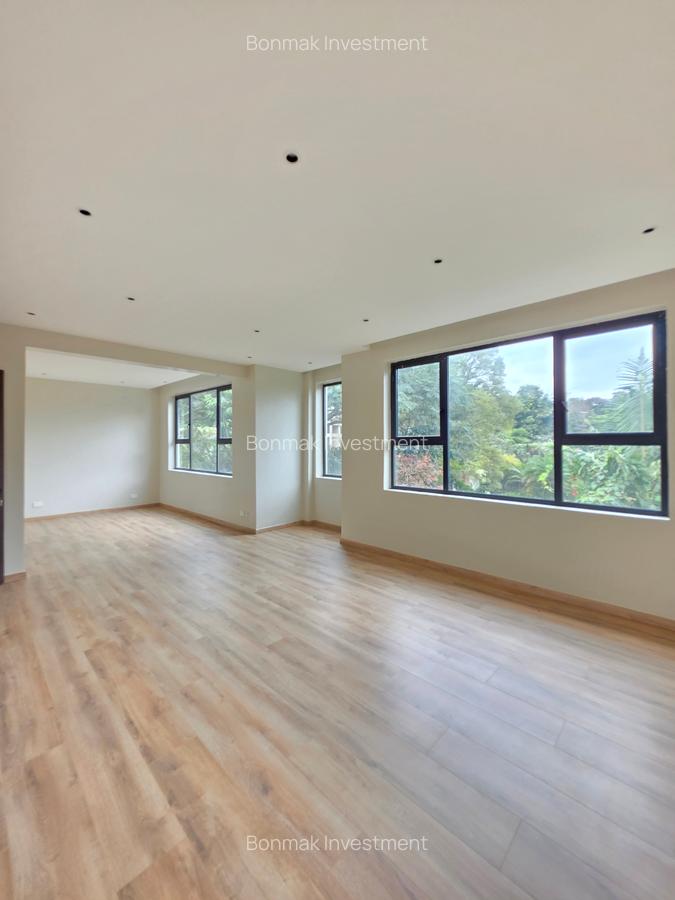 5 Bed Townhouse with En Suite at Manyani Estate. - 14