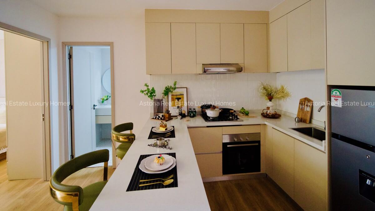 3 Bed Apartment with En Suite at 2026-234 - 6