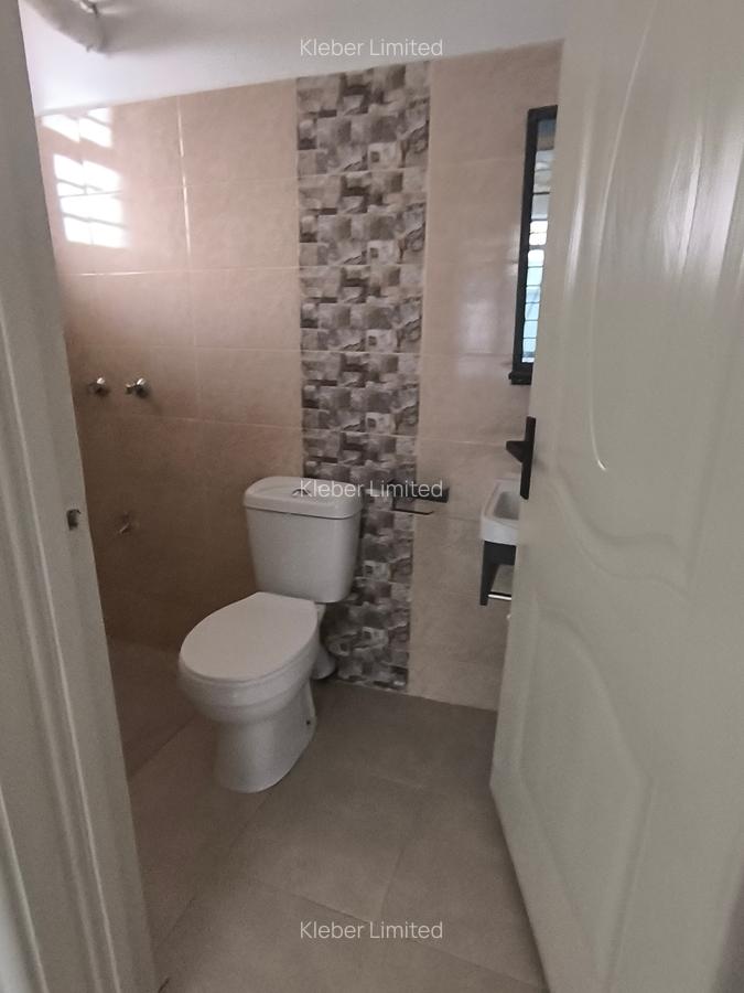 4 Bed Townhouse with En Suite in Ruiru - 18