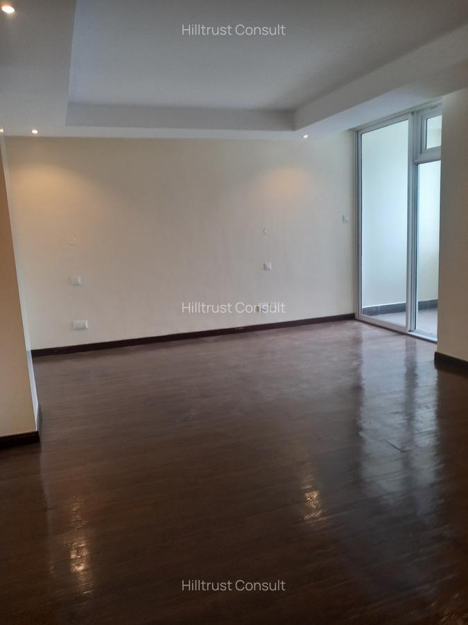 Serviced 3 Bed Apartment with En Suite in Riverside - 6