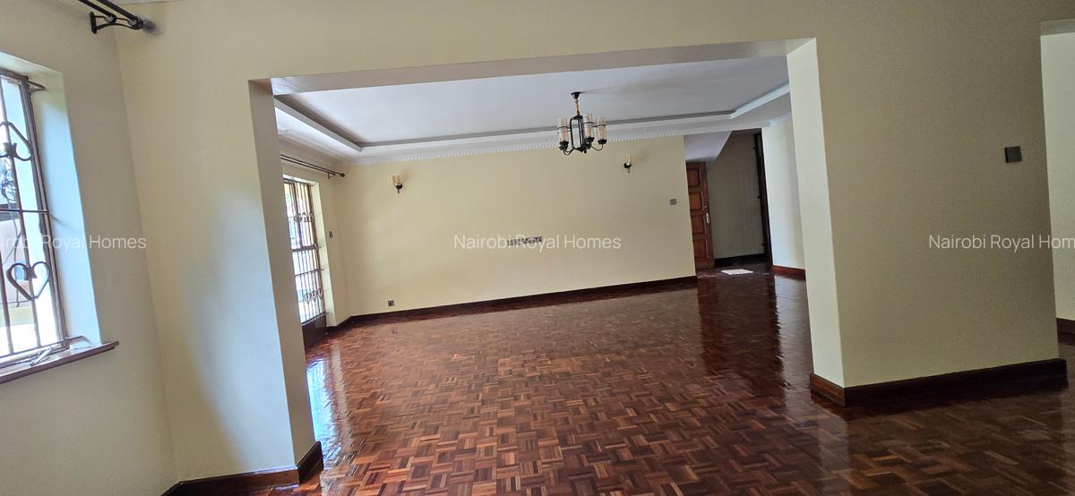 4 Bed Townhouse with En Suite at Riara Road 66 - 10
