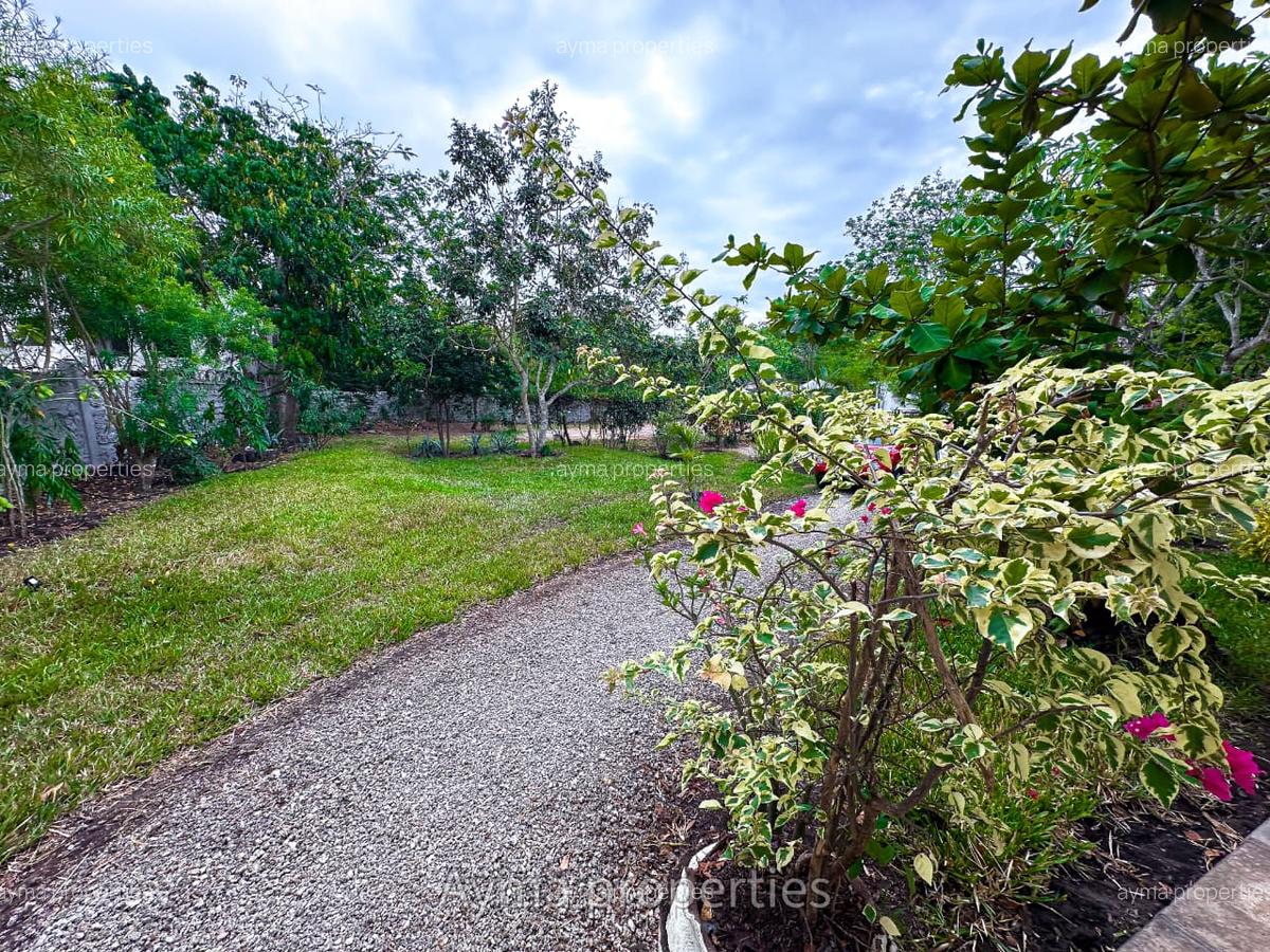 5 Bed House with En Suite at Diani Beach Road - 15