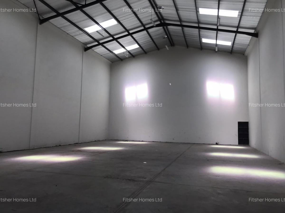 3,500 ft² Warehouse with Service Charge Included in Utawala - 11