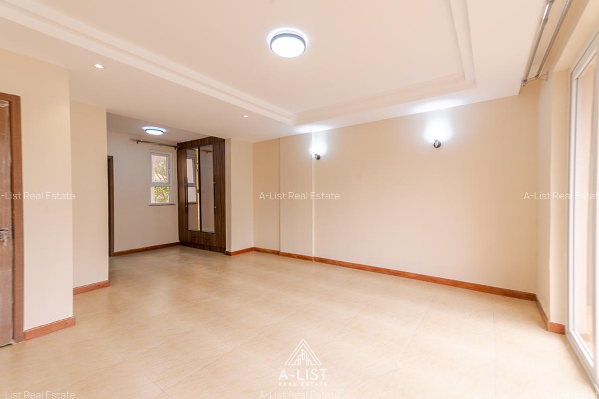 3 Bed Apartment with En Suite at Menelik Road - 15