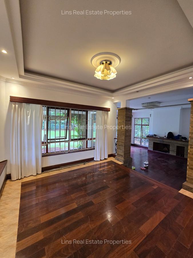 5 Bed Townhouse with En Suite in Runda - 18