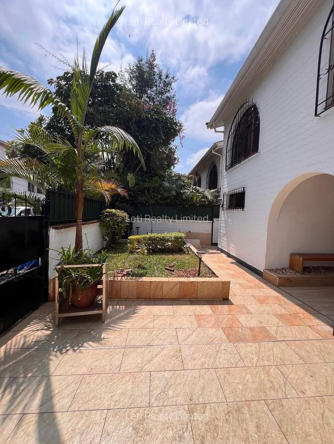 4 Bed Townhouse with En Suite in Kileleshwa - 5