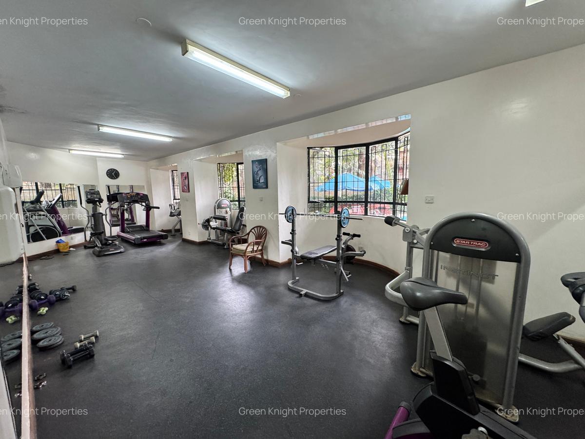 Serviced 4 Bed Apartment with En Suite in Lavington - 5