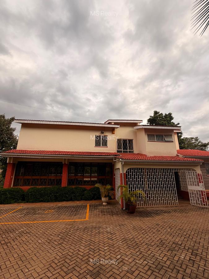 5 Bed House with En Suite in Gigiri - 2