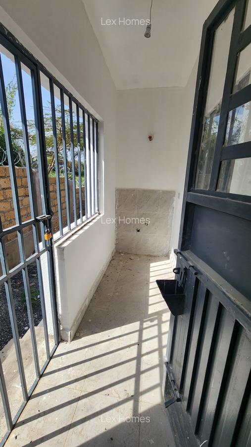 4 Bed House with En Suite at Kahuho - 10
