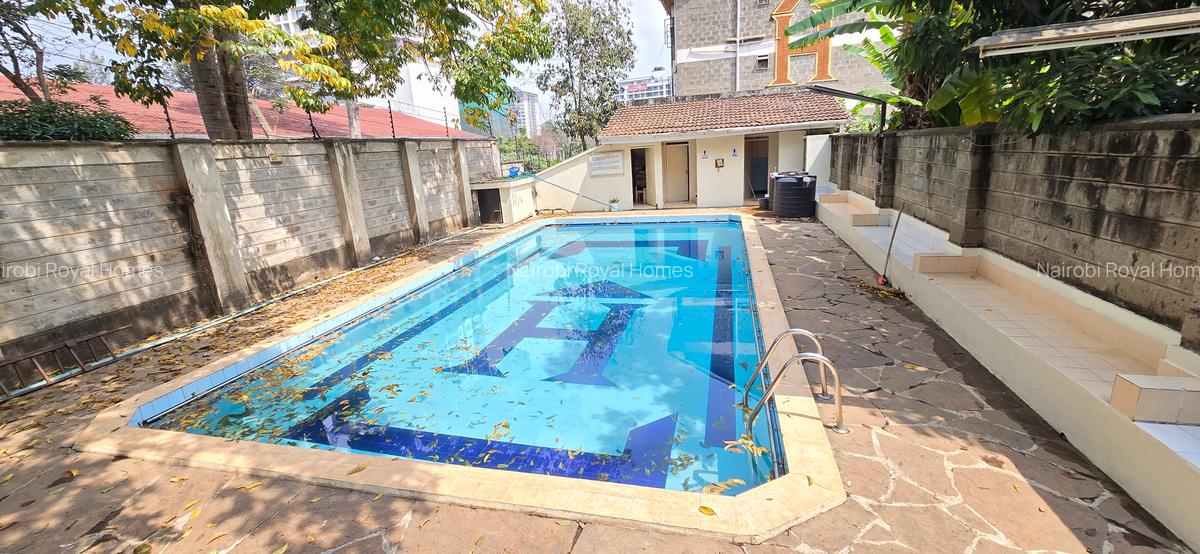 4 Bed Apartment with En Suite at Rhapta Road - 3
