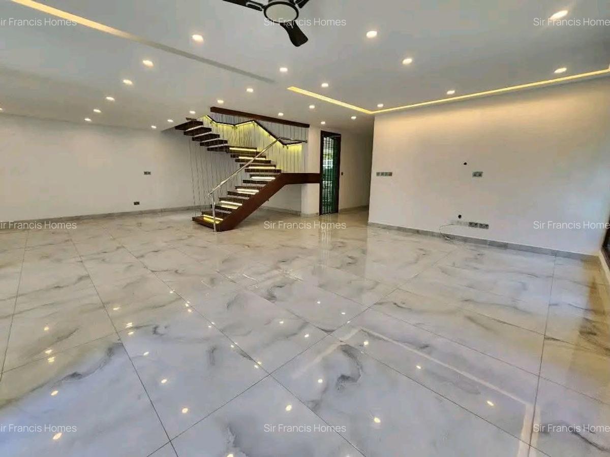 5 Bed Villa with En Suite at Nyali - 4