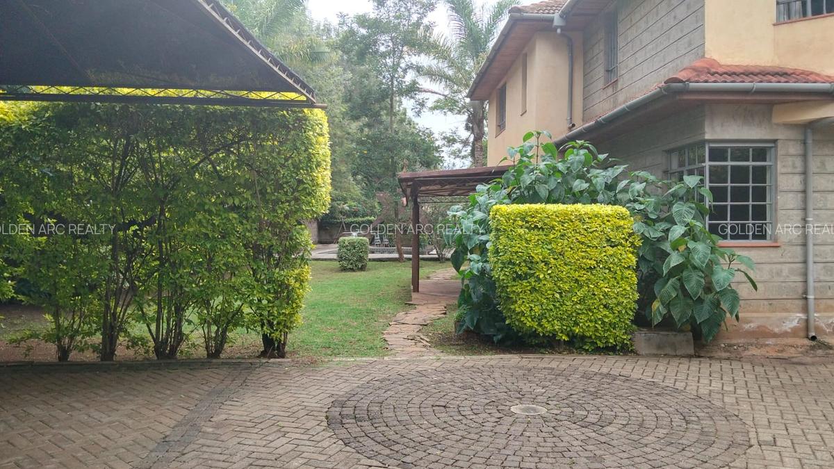 4 Bed Townhouse with En Suite in Karen - 17