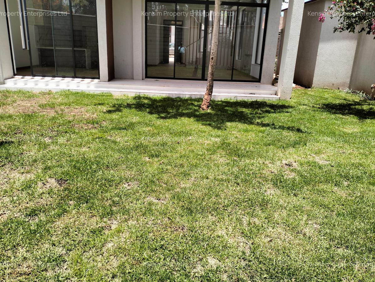 5 Bed Townhouse with En Suite in Lavington - 14