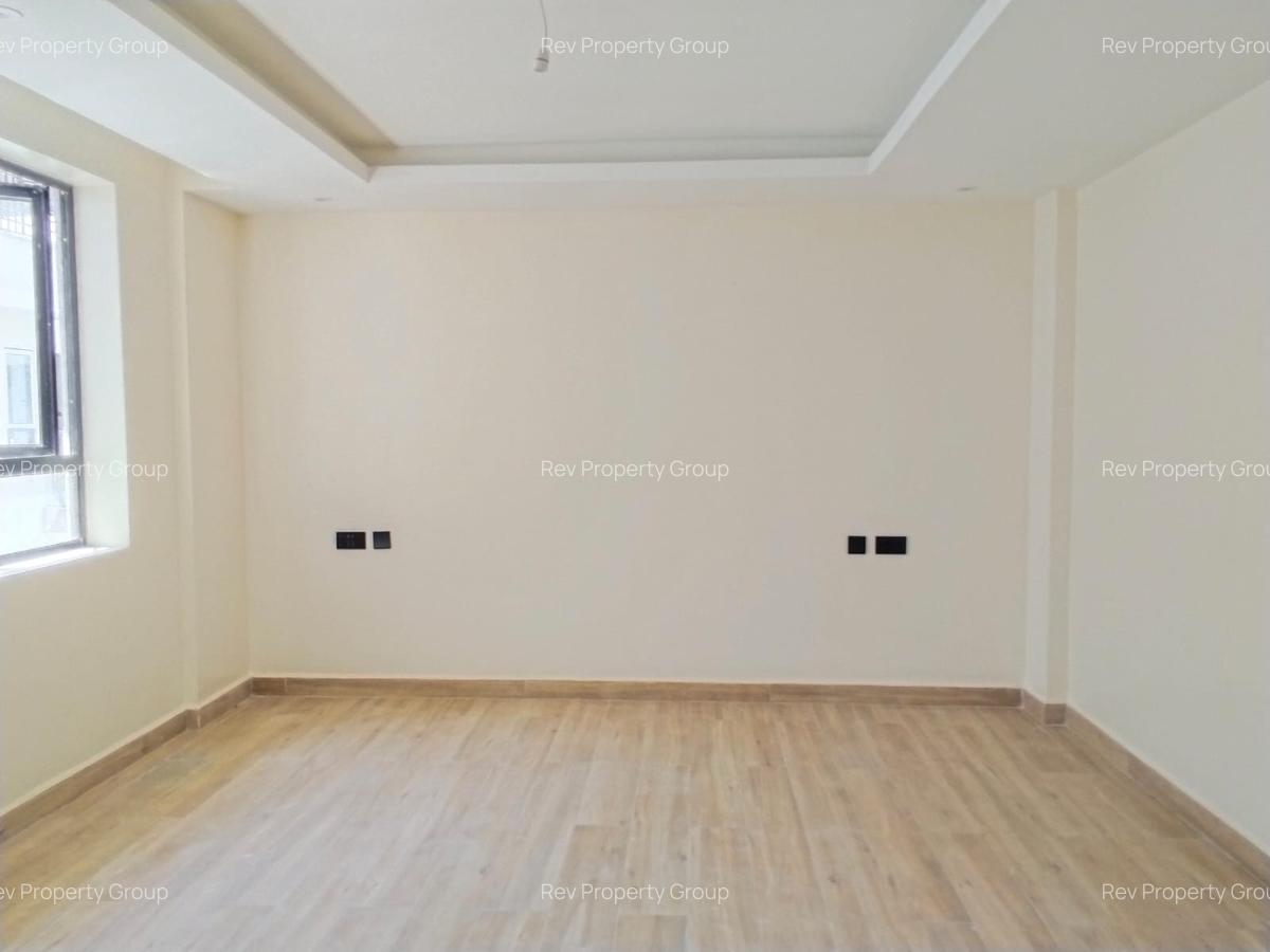 4 Bed Apartment with En Suite in Westlands Area - 11