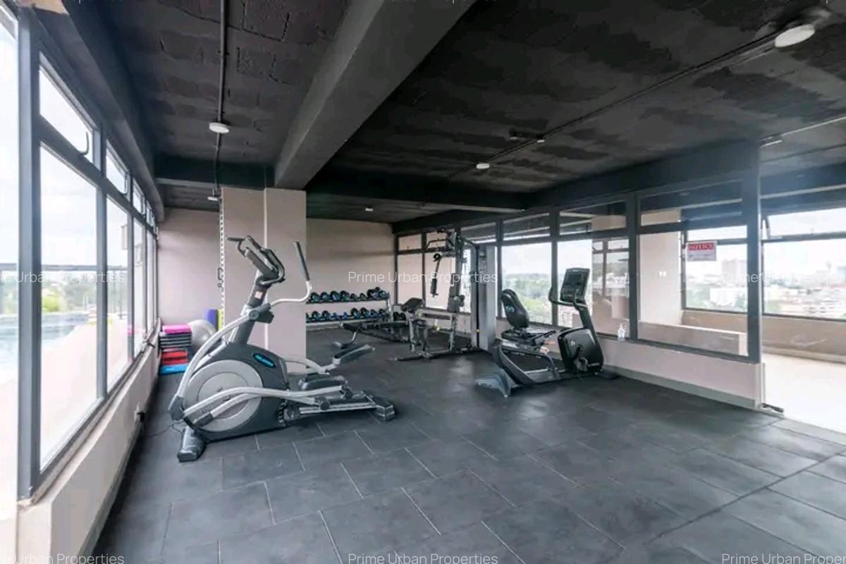 4 Bed Apartment with En Suite in Riverside - 15