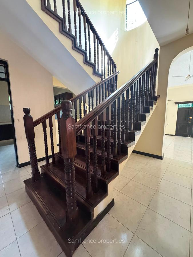 4 Bed Villa with En Suite at Custom Nyali - 9