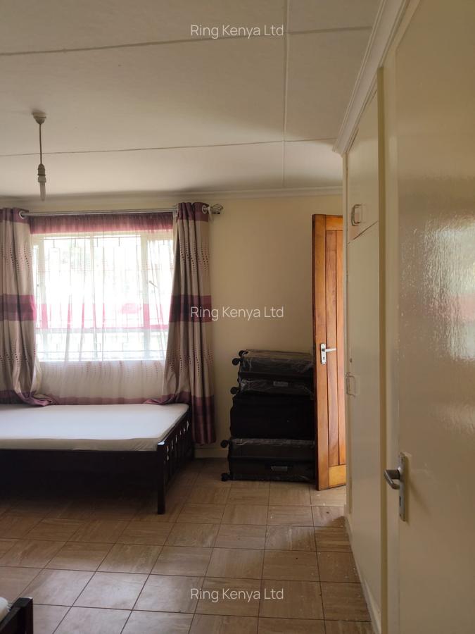 4 Bed House with Staff Quarters in Nairobi West - 11