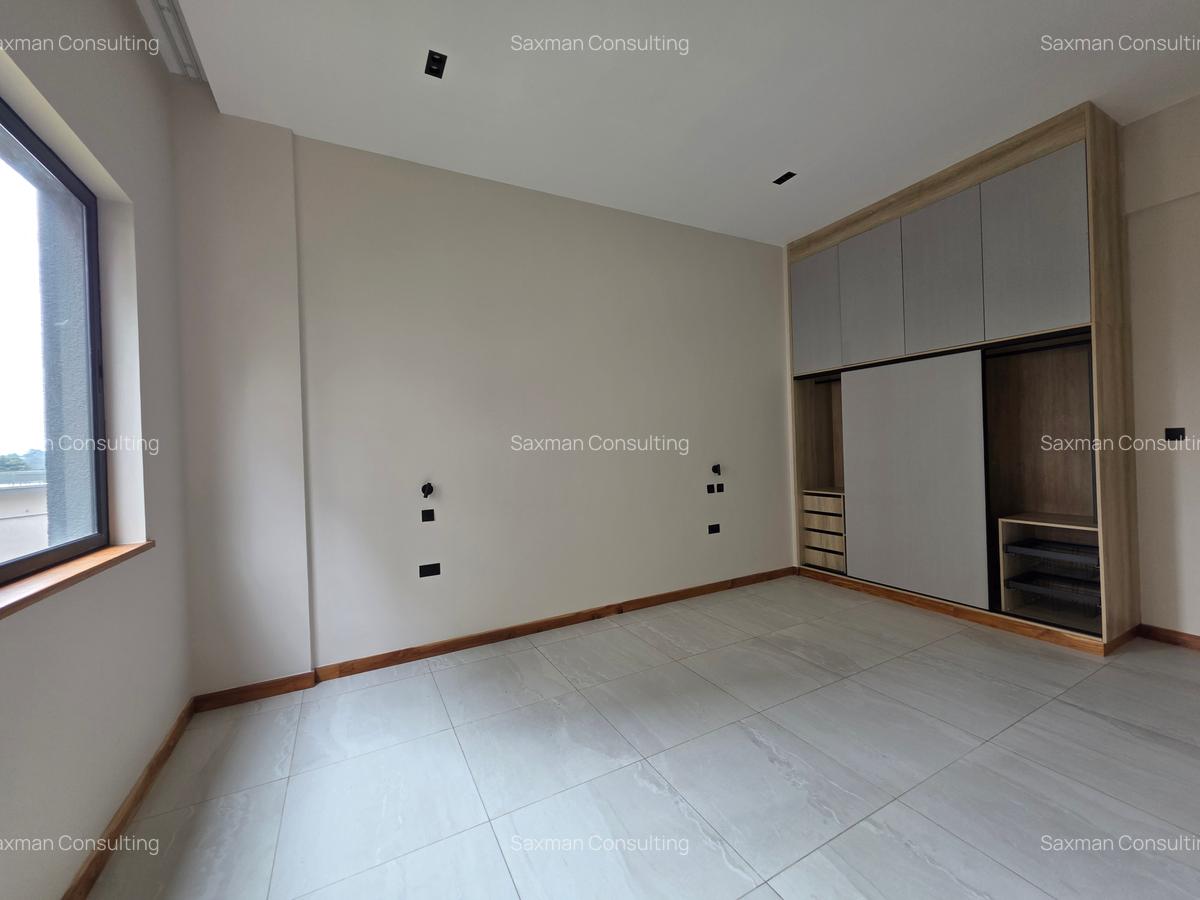 4 Bed Apartment with En Suite in Loresho - 5